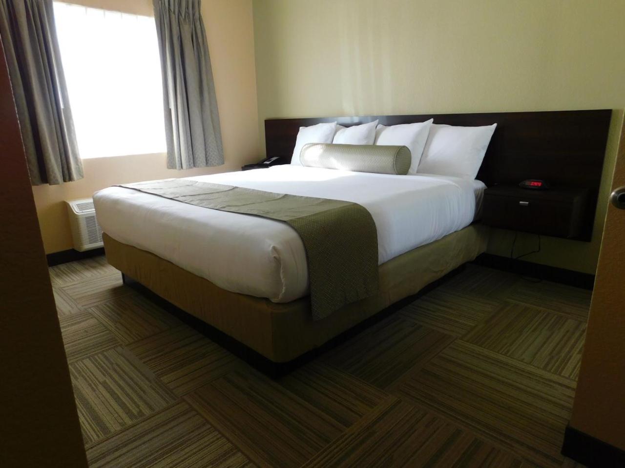 Island Suites Lake Havasu City Εξωτερικό φωτογραφία