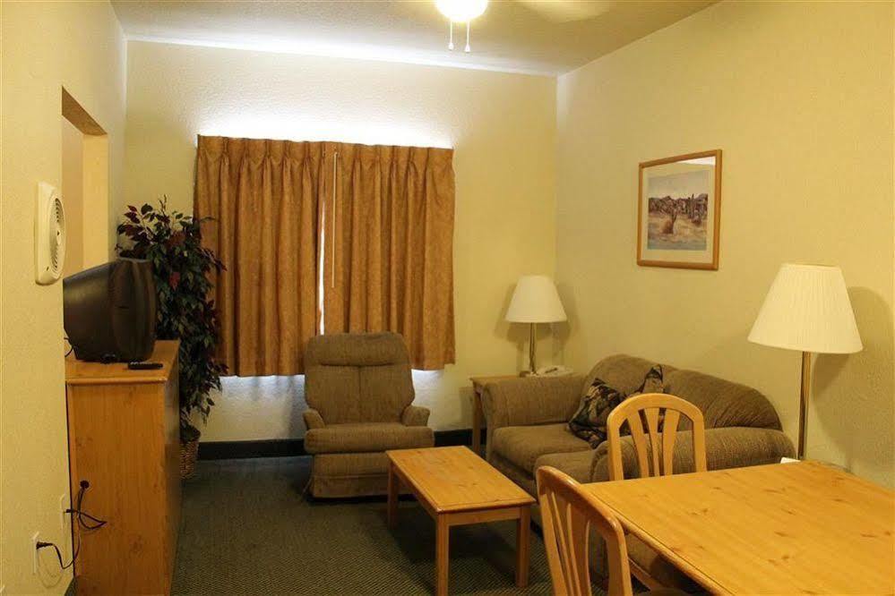 Island Suites Lake Havasu City Εξωτερικό φωτογραφία