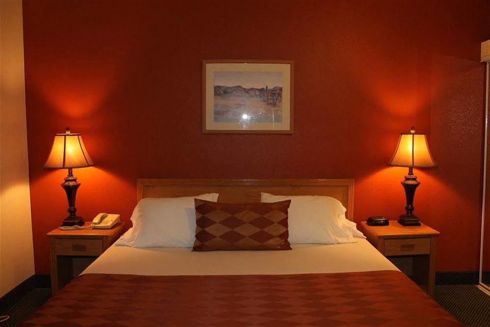 Island Suites Lake Havasu City Εξωτερικό φωτογραφία