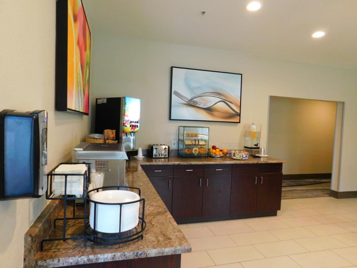 Island Suites Lake Havasu City Εξωτερικό φωτογραφία