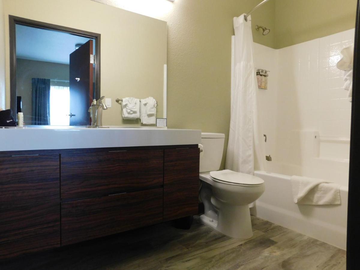 Island Suites Lake Havasu City Εξωτερικό φωτογραφία